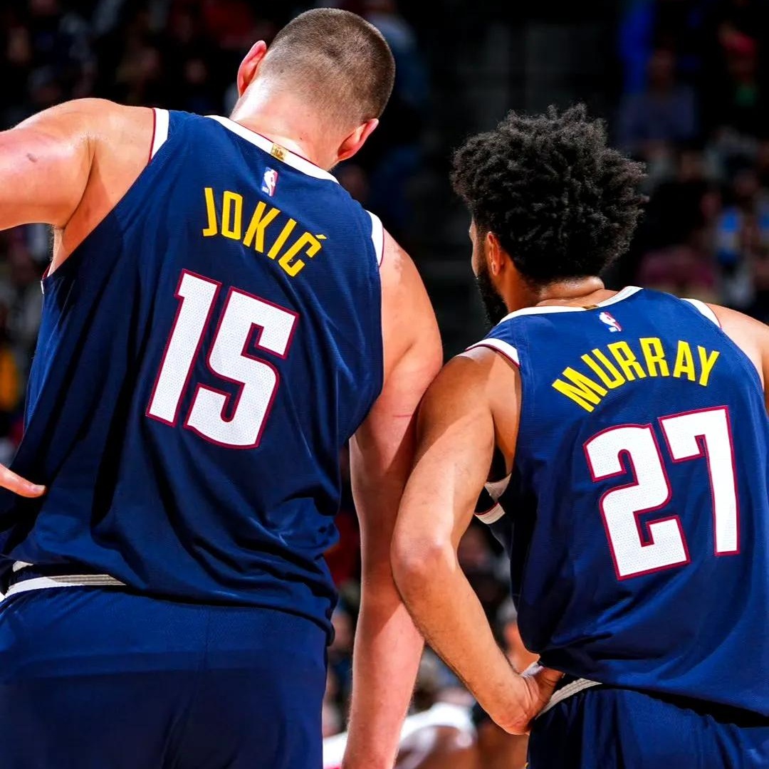 KAIYUN-浓眉哥重返赛场，夺冠首场状态出色，美国队观众沸腾！的简单介绍