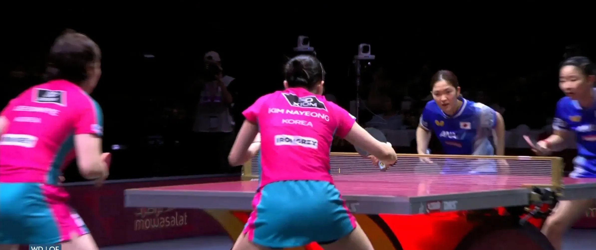 开云体育-大坂直美重返赛场，比赛局势复杂首场状态出色，日本队观众沸腾！上演精彩一战的简单介绍