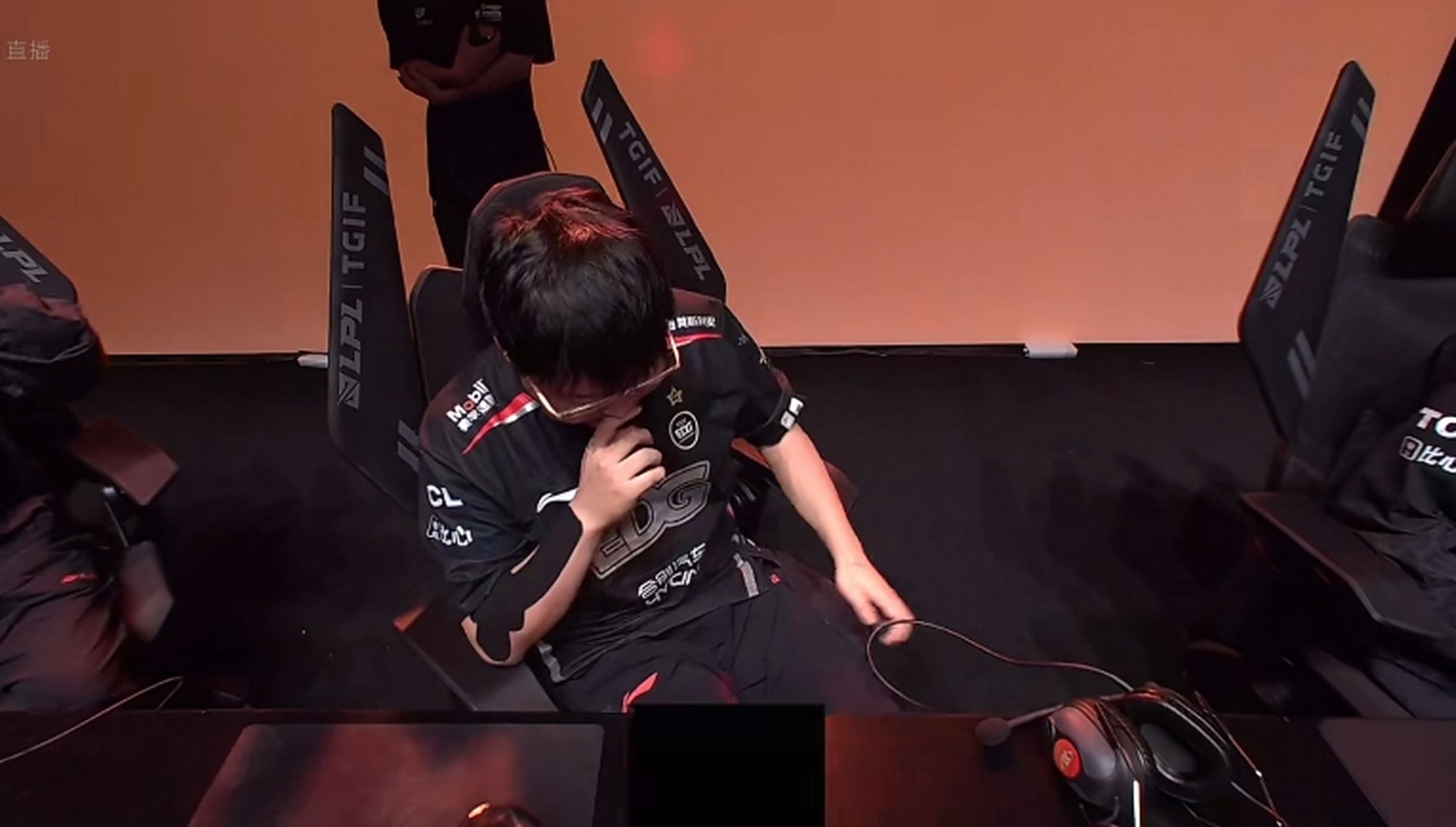 开云体育-包含Uzi迎来十二赛季高光表现，FPX球迷沸腾！的词条