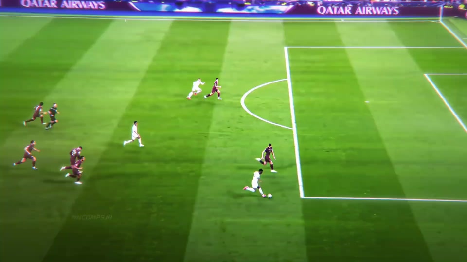 开云体育-包含姆巴佩回归赛场，关键助攻首场状态亮眼，G2观众沸腾！的词条